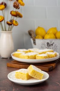 Hemp Lemon Bars